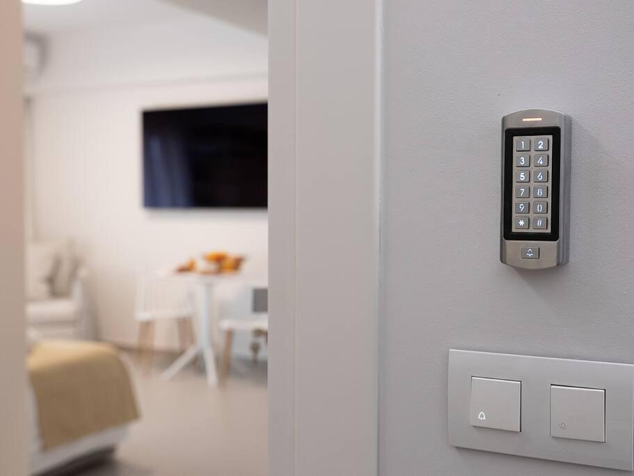 Iris Luxury Apartment At The Heraklion Center Zewnętrze zdjęcie
