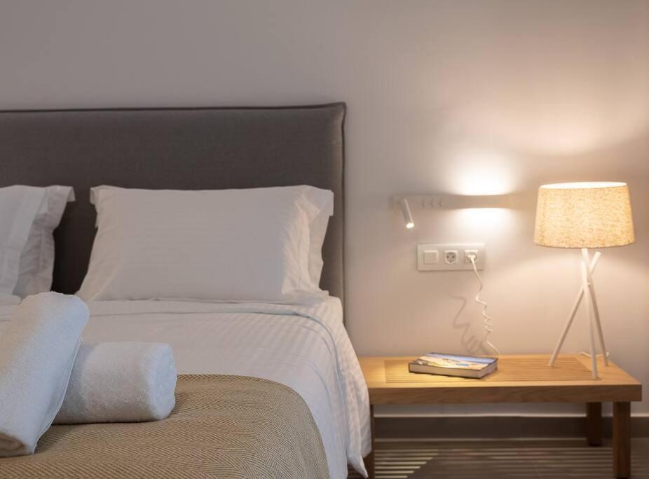 Iris Luxury Apartment At The Heraklion Center Zewnętrze zdjęcie
