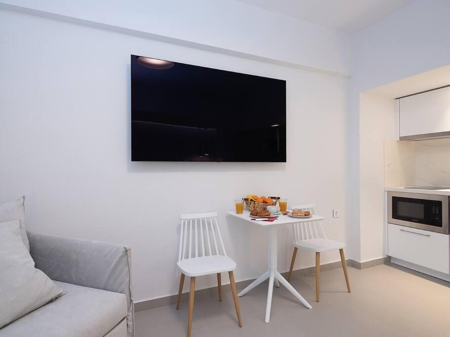 Iris Luxury Apartment At The Heraklion Center Zewnętrze zdjęcie